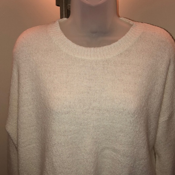 Sweater - Picture 2 of 6